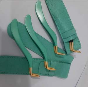 Proveedores Profesionales de Tijeras de Bordado, Tijeras de Hilo de Acero Inoxidable Profesionales, Tijeras para Cutículas Personalizadas al por Mayor - Product Image 6