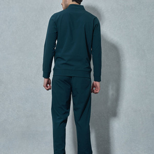 Ensemble de survêtement athlétique vert émeraude foncé pour homme, veste à col montant zippée intégrale et pantalon de jogging ajusté assorti, vêtements de sport performants - Product Image 6