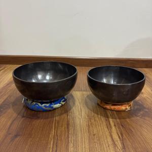 Bol sonore en métal bronze fabriqué à la main thème de Chakra de style traditionnel pour la pratique quotidienne de la méditation bouddhisme alignement artisanat en métal - Product Image 6