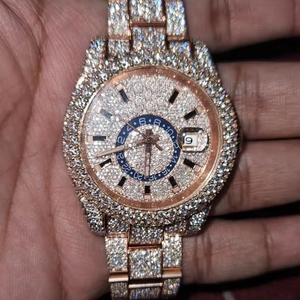 Reloj de moda de lujo para hombre Hip Hop completamente personalizado Bling Silver Diamond simulado 5mm movimiento de cuarzo marca Ronda - Product Image 1