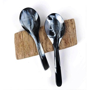 Servidor de ensalada de madera hecho a mano, Juego de 2 herramientas únicas para ensalada de resina KETCHENWAR - Product Image 4