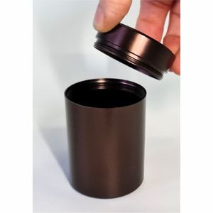 Vente en gros, lot de 100 ml, boîte en métal CNC, anti-odeur, portable, conteneur de rangement en aluminium pour voyage, couleur personnalisée, anodisé, boîte à herbes - Product Image 1