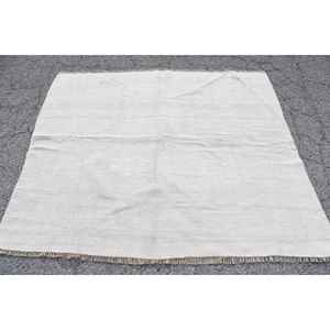 Tapis turc vintage, tapis d'appoint de 5,6 x 4,9 pieds, tapis oriental blanc et marron - Product Image 1