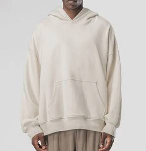 เสื้อฮู้ดดี้ทรงบ็อกซี่โอเวอร์ไซส์พรีเมียม ผ้าฟลีซคอตตอน 400GSM สกรีนโลโก้ตามสั่ง ผลิตแบบ OEM สไตล์สตรีทแวร์ สำหรับผู้ชายและผู้หญิง - Product Image 4