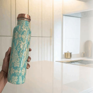 Bouteille d'eau potable en cuivre pur de la collection vintage imprimée en émail de taille personnalisée pour les cadeaux de yoga de gymnastique d'école de bureau vente en gros - Product Image 1