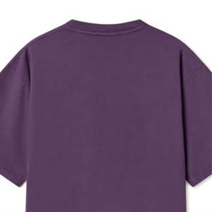 Camiseta holgada para mujer con ajuste relajado y algodón suave, ideal para capas, atuendos informales y descanso - Product Image 4