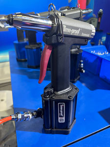 Type de clou auto-aspirant Z5000AV du pistolet à air comprimé du kit de <span class=keywords><strong>riveteuse</strong></span> <span class=keywords><strong>pneumatique</strong></span> utilisé pour installer les rivets <span class=keywords><strong>POP</strong></span> (rivets aveugles) - Product Image 5