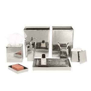 Ensemble de salle de bain en métal utilitaire pour les salles de bain domestiques et commerciales, offrant une solution d'hygiène fiable - Product Image 4