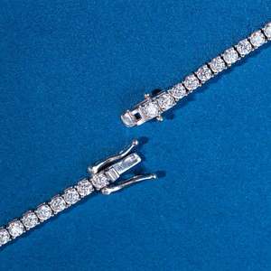 Chaîne tennis en moissanite 3MM avec bracelet tennis offert, fabriquée à la main en or blanc 14K, métal durable - Product Image 4