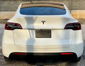 Stock authentique 2022 Te-sla modèle Y longue portée AWD - Product Image 4