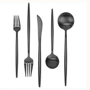 Meilleure vente, ensemble de couverts en acier inoxydable plaqué or, couteau, fourchette, cuillère avec manche noir martelé pour les mariages et restaurants - Product Image 4