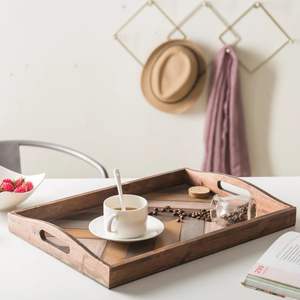 Plateau de service vertical en bois rustique Art Déco pour mariage - Product Image 1