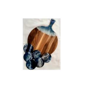 Tabla de Cortar Redonda de Madera con Diseño Artístico Esmaltado, Ecológica y Práctica para un Picado Eficiente - Product Image 4