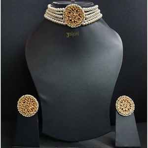 Gargantilla de piedra de perla blanca y Kundan-Jadau con pendientes chapados en oro, conjuntos de joyería fina nupcial adornada con diamantes elegantes para regalos - Product Image 3