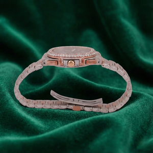 Reloj de Negocios con Movimiento de Cuarzo Moissanite PJ para Hombre, Apariencia de Diamante Helado, Acero Inoxidable de Lujo, Resistente al Agua, Elegancia Diaria - Product Image 2