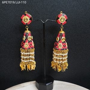 Boucles d'oreilles Jhumki peintes à la main de designer Kundan Boucles d'oreilles ethniques à la mode en acier inoxydable plaqué or perles en laiton pierres principales - Product Image 2