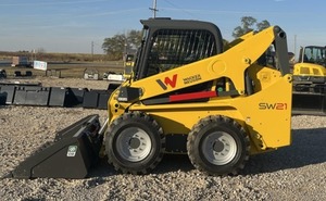 รถตักล้อยาง Wacker Neuson SW21 แบบ Skid Steer ขนาดเล็ก มือสอง พร้อมบุ้งกี๋ - Product Image 2