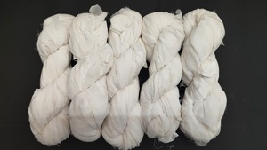 ริบบิ้นผ้าไหมชีฟองสีขาวรีไซเคิล ทำจากเส้นใยธรรมชาติ เป็นมิตรกับสิ่งแวดล้อม เหมาะสำหรับงานถักไหมพรม ทำเครื่องประดับ งานศิลปะจากเส้นใย และงานทอผ้า - Product Image 5