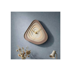 Horloge <span class=keywords><strong>murale</strong></span> sculpturale originale en bois superposé beige pierre, design silencieux et minimaliste pour salon - Product Image 1