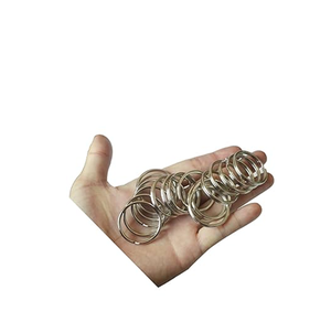 Porte-clés porte-clés de luxe porte-clés en acier inoxydable pour taille personnalisée au meilleur prix - Product Image 3