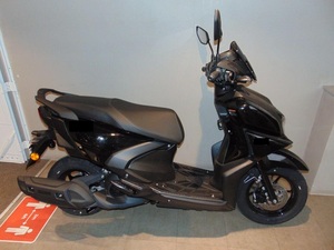 Motocicleta RayZR de Alta Calidad, 99 kg - Product Image 4