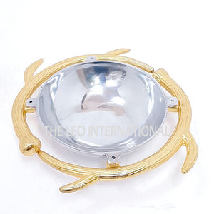 Tazón Hecho a Mano Chapado en Oro, Artículos para el Hogar de Diseño, Metal Perforado de Lujo, Diseño Sofisticado Calado, Seguro para Fiestas, Estilo Americano - Product Image 4