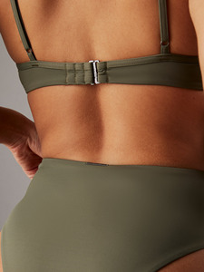 Ensemble de bikini taille haute avec coussin en mousse confortable Sexy maillot de bain maillots de bain maillots de bain amicaux pour les femmes fabricant - Product Image 5