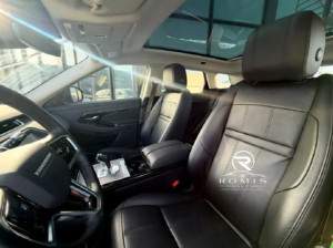 Range Rover Evoque P250 SE AWD 2019 Usato, SUV a Basso Chilometraggio, Benzina, Automatico, Rosso - Product Image 4