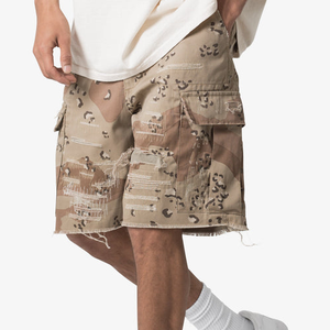 Vente en gros de shorts décontractés en coton pour hommes avec ceinture élastique confortable shorts cargo d'été de camouflage avec deux poches cargo latérales - Product Image 1