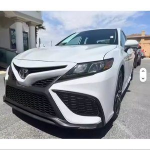 Toyota Camry SE berline d'occasion en bon état - Product Image 2