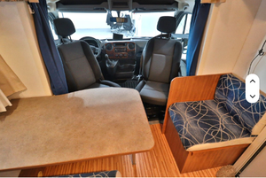 Autocaravana de Lujo A-L-C-O-V-E-S Usada a Precio Accesible, Modelo 2013 XGO D-y-n-a-m-i-c 28 Blanca, para 4-6 Personas, Emisión Euro 4 - Product Image 3