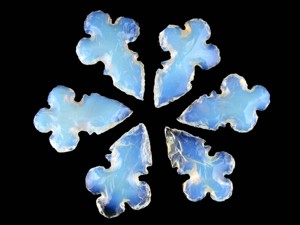 Opalite blanche naturelle sculptée à la main en forme de croix Briolette de pierres précieuses pour bijoux - Product Image 3