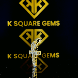 Eminent - Colgante de Diamante Cultivado en Laboratorio, Personalizado, de Oro Amarillo, Corte Redondo, Unisex, Estilo Cristiano Hip Hop, con Claridad VVS - Product Image 3