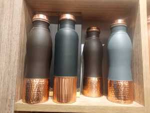 Hot Selling <b>100</b>% Pure Copper Water <b>Bottle</b> 1 Litre Ayurvedic With Custom logo Available in Different Style for Drinking Water - Product Image 5