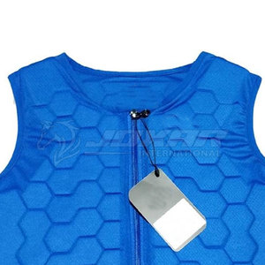 Protector de cuerpo de equitación Chaleco ecuestre con relleno ligero y flexible Protector de cuerpo de equitación - Product Image 3
