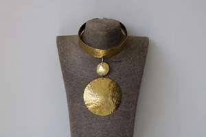 Collar de latón natural hecho a mano para fiestas de boda mujeres niñas uso producto hecho a mano collar de latón superventas - Product Image 3