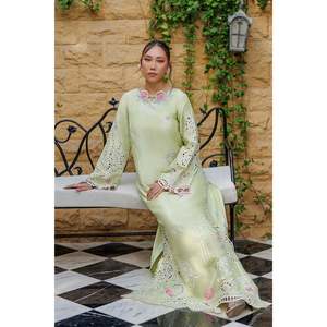 Robe kaftan à imprimé floral Sorbetto pour les occasions de fête - Product Image 6