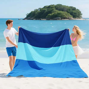 Tapis anti-sable AquaStripe portable pour meubles d'extérieur - Product Image 5