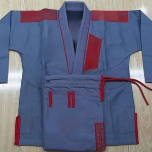 ชุดยูโดคาราเต้น้ำหนักเบาชุดเสื้อผ้าคอตตอน100% น้ำหนักเบาออกแบบโลโก้ได้ตามต้องการ - Product Image 1