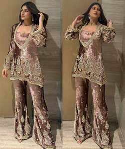 Diseñador 2025 mujeres Sexy terciopelo estilo Bollywood Salwar Kameez fiesta desgaste fusión superior inferior bordado lentejuelas trabajo indio - Product Image 1