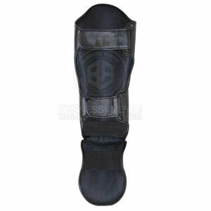 Espinillera de Boxeo de Construcción Duradera y Tacto Suave con Diseño de Soporte Seguro y Comodidad Estable - Product Image 3