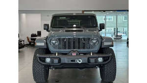 Auto Deportivo Usado con Volante a la Izquierda, Certificado, Unlimited Rubicon 392 Final Edition 2024, 4x4, Automático, 400 CV, Asientos de Cuero - Product Image 2