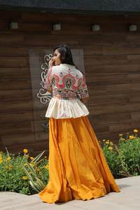 TENNECY présente sa nouvelle collection de Lehenga, Choli et Dupatta, ensemble entièrement cousu, style fête, occasion mariage, toutes saisons - Product Image 4