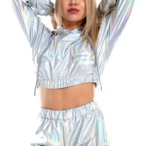 Haut court à capuche réfléchissant métallisé personnalisé pour femme, en tissu brillant, style streetwear tendance, fournisseurs de vêtements professionnels OEM ODM - Product Image 6