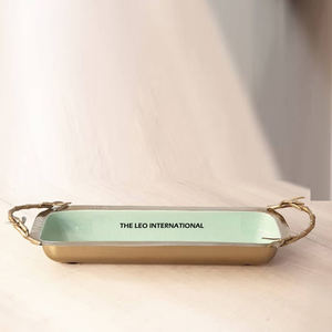 Prime qualité argent métal feuillu Accent poignée plateau de service à la main personnalisable hôtel fournitures créatives ustensiles de cuisine en gros - Product Image 2