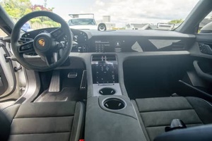 MEILLEURE PO-RSC-HE ÉLECTRIQUE 2023 TA-YCAN GTS SPORT TURISMO 590-HP EV SPORT WAGON AWD PRÊT À ÊTRE EXPÉDIÉ - Product Image 5