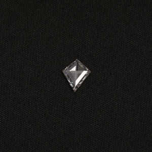 1,15 CT Kite Shape Lab Grown Diamond Natural White Cooler Filled Lab Created Diamond Piedra suelta para joyería personalizada. - Product Image 1