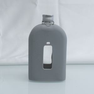 Flasque en verre personnalisée de 8 oz avec couvercle en silicone Design moderne Origine taïwanaise Logo personnalisé et couleur Cadeau whisky pour hommes - Product Image 5