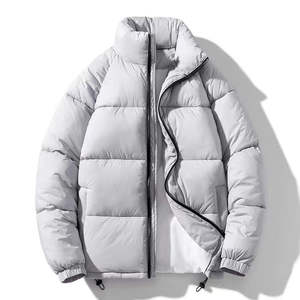 Vente en gros 2026 Veste matelassée légère sur mesure pour homme avec logo personnalisé OEM, capuche surdimensionnée, col montant, vêtements d'hiver chauffants - Product Image 4