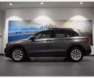 VOLKSWAGEN TIGUAN 1.4TSI TRENDLINE 2018 USADO, Volante a la Izquierda/Derecha - Product Image 4